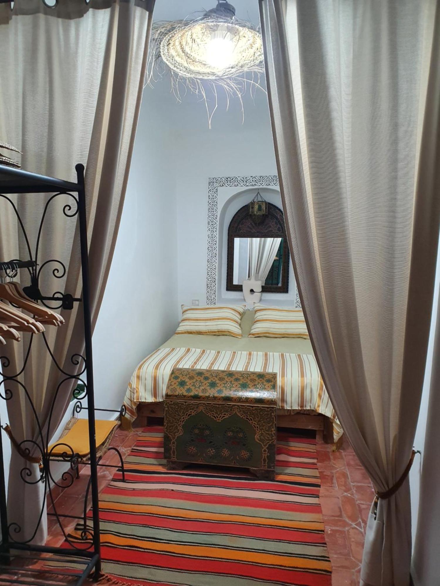 Dar Sarah-Mouassine-Marrakech, Riad Authentique Idealement Situe Marrakesh Exterior photo