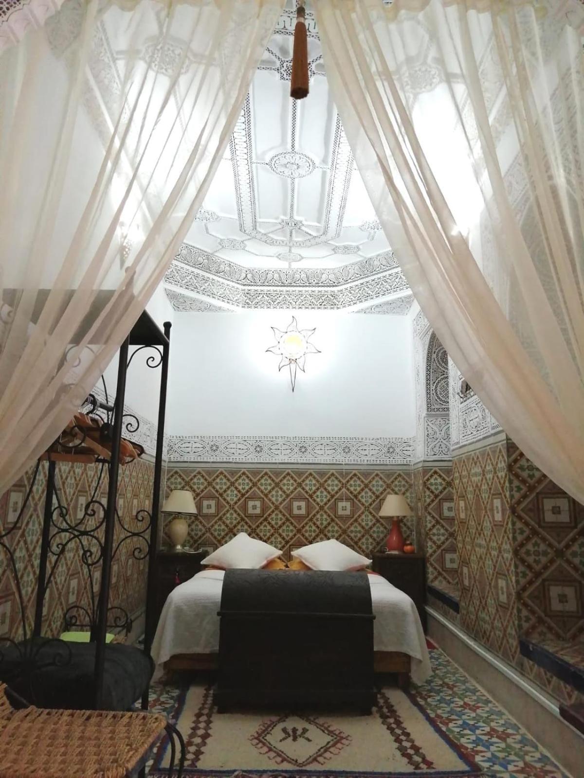 Dar Sarah-Mouassine-Marrakech, Riad Authentique Idealement Situe Marrakesh Exterior photo